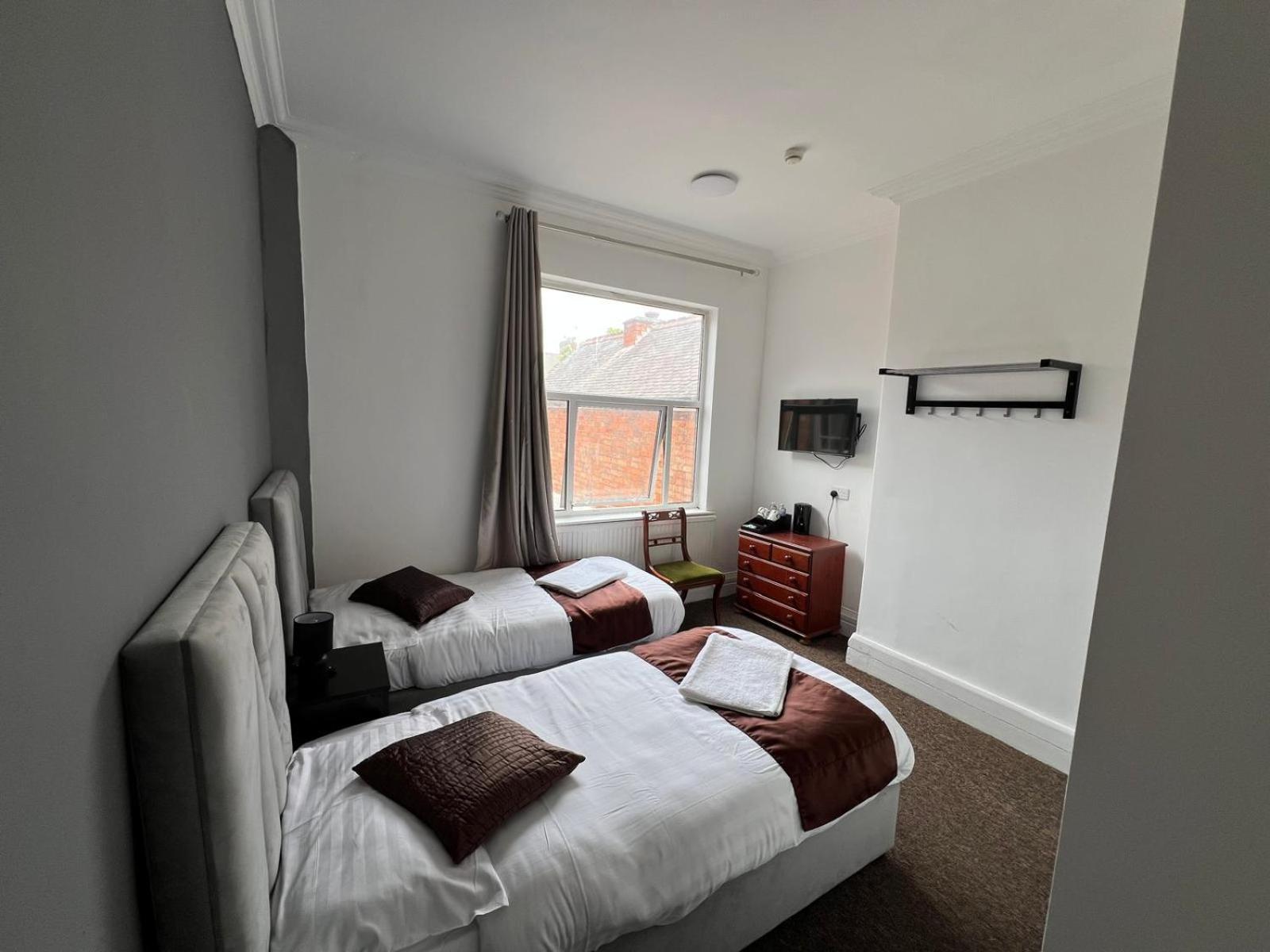 Campbells Hotel 2*